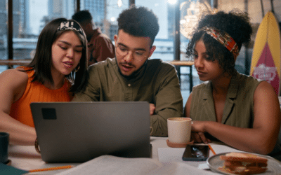 Fintech y educación: la clave para el desarrollo del talento joven en Colombia